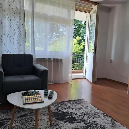 Apartamento Aya Rejana *