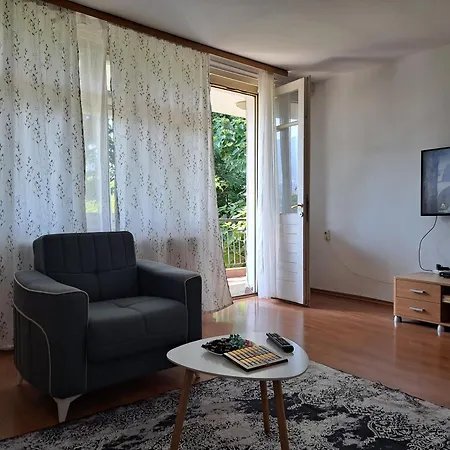 Aya Rejana * Sarajevo