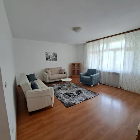 Aya Rejana Apartamento Saraievo