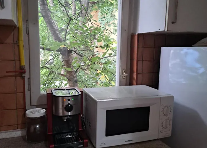 Aya Rejana アパート *